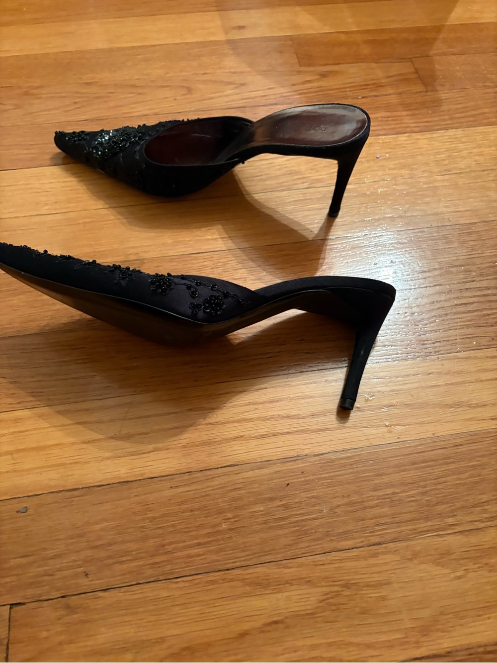 Dolce & Gabbana Black Beaded Pointed-Toe Mules - Picture 2 of 5